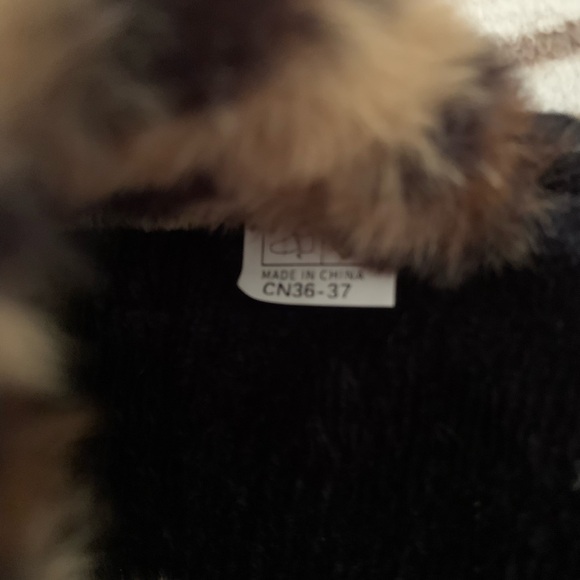 Leopard Print Slippers - Picture 3 of 6